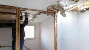 how restoration companies ensure fast response times during emergencies